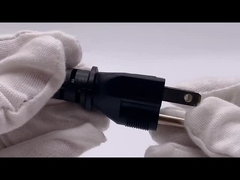 日本 IEC 320 C13 AC 電源コードセットの3ピンのプラグ