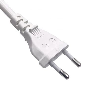 ホワイトヨーロッパ電源コード 定位電圧 VDE 2 PINプラグ 2.5A 250V 1.7m